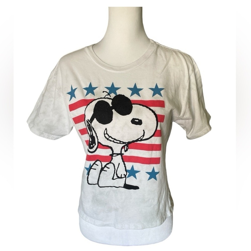 Peanuts Snoopy Joe Cool Stars & Stripes Patriotic Marbled Crop Top, Size Small